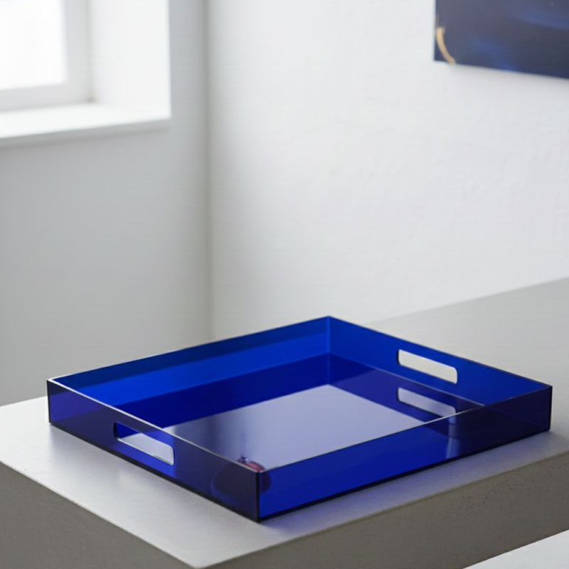 PLATEAUX CARRE BLEU EN PLEXIGLASS 32x32cm