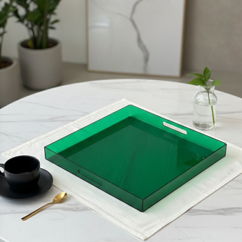 PLATEAUX CARRE VERT EN PLEXIGLASS 32x32cm