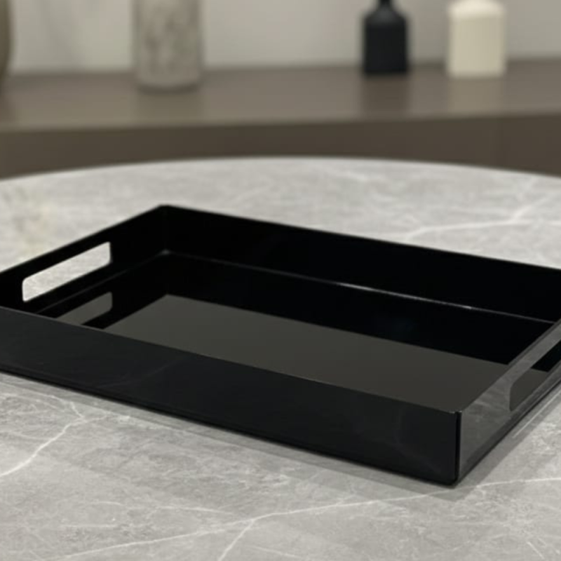 PLATEAUX RECTANGULAIR NOIR EN PLEXIGLASS 43x33cm