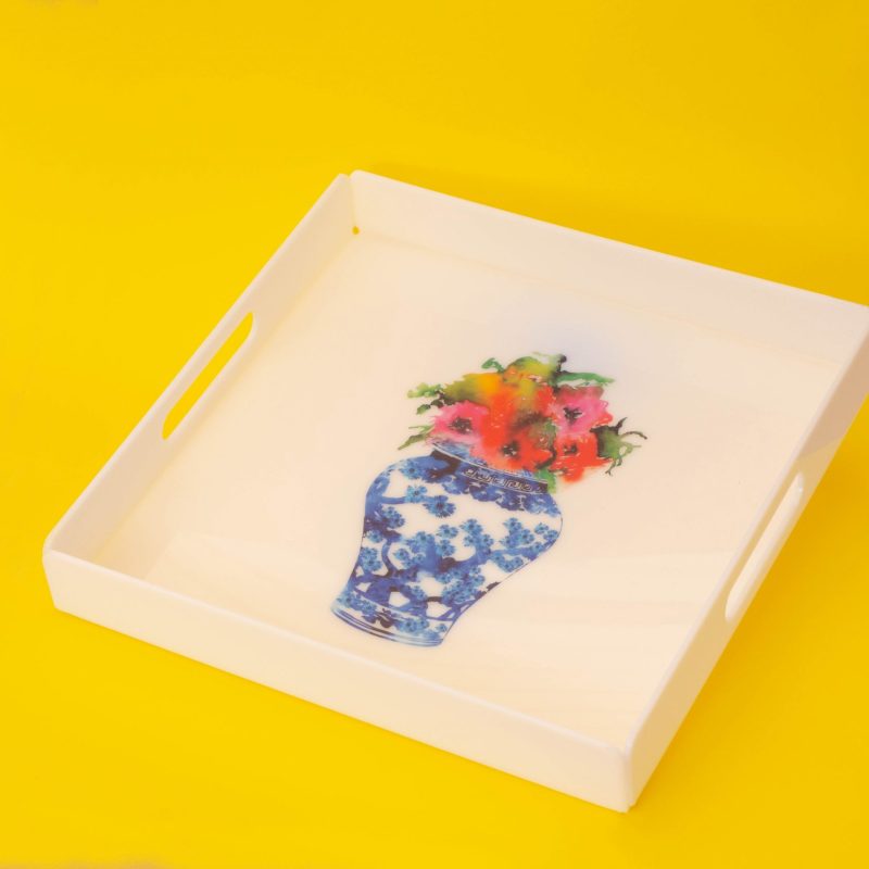 Plateaux hangrois en plexglass blanc