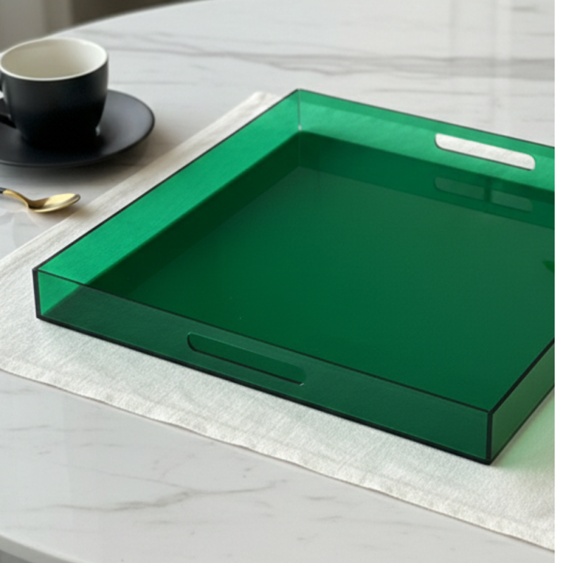 PLATEAUX CARRE VERT EN PLEXIGLASS 36X36cm