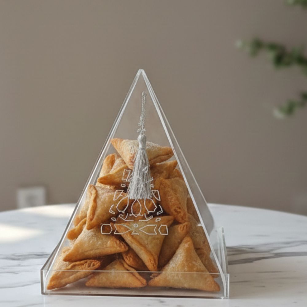 PYRAMIDE  MAROCAINE EN PLEXIGLASS