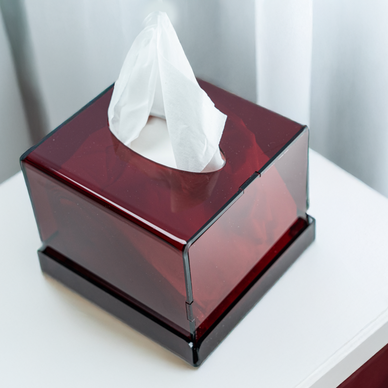 BOITE A MOUCHOIR PLEXIGLASS ROUGE CAR