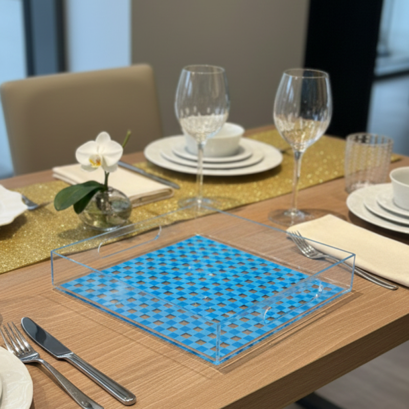 PLATEAUX CAREE VICHY BLEU EN PLEXIGLASS 23x23cm