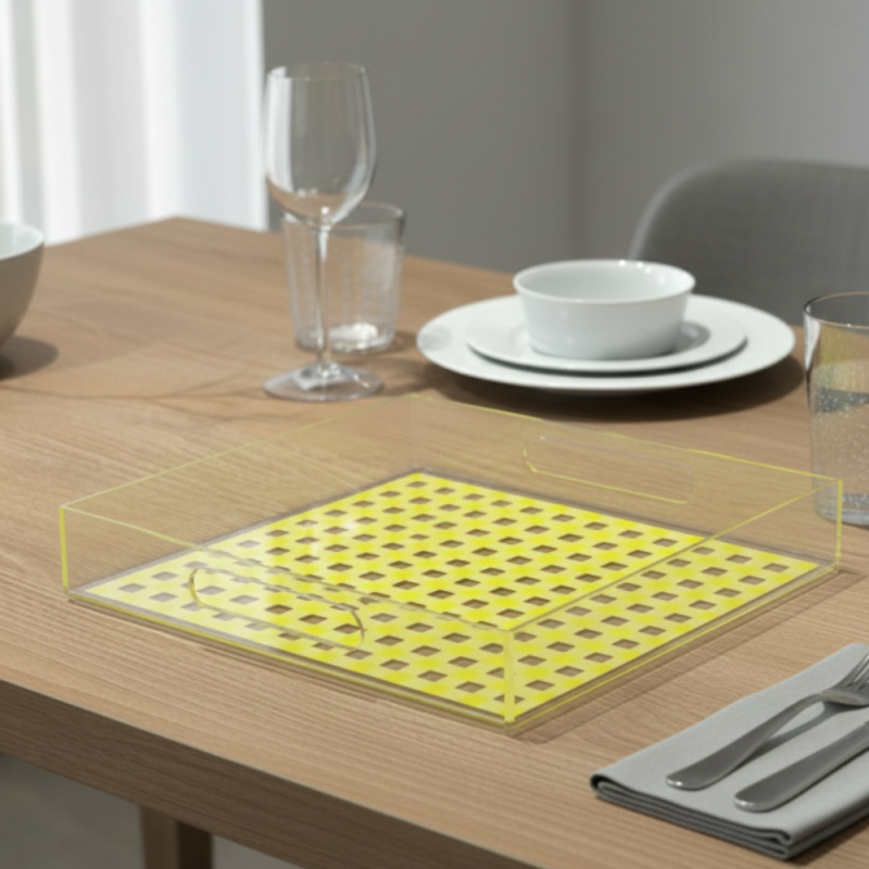 PLATEAUX CAREE VICHY JAUNE EN PLEXIGLASS 23x23cm