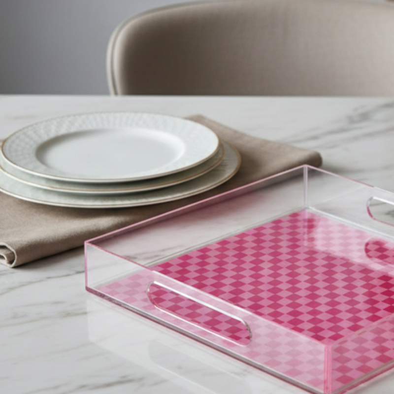 PLATEAUX CAREE VICHY ROSE EN PLEXIGLASS 23x23cm